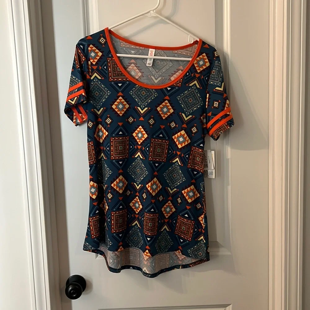 LuLaRoe Classic Tee Aztec Design - Picture 1 of 6